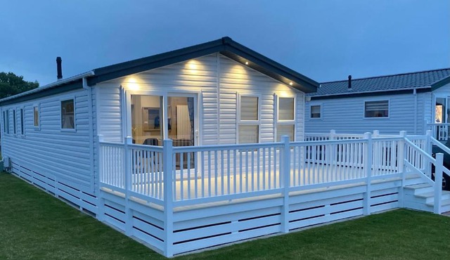 Sandy Bay Lodge