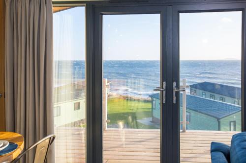 Sauchope Links Holiday Lodge and Glamping Park