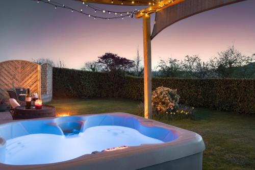 Scar View - Getaway for Two - Ridgestone