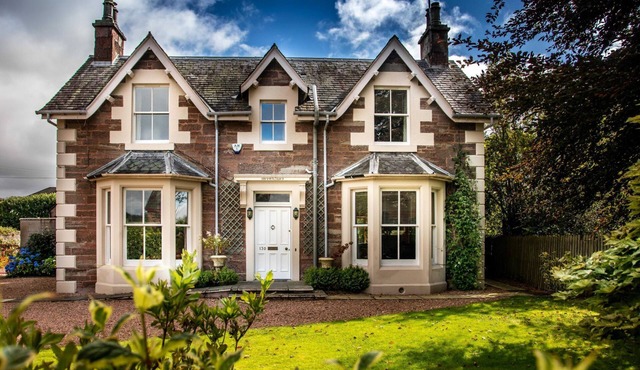 Schönes viktorianische Villa in Blairgowrie by Interhome