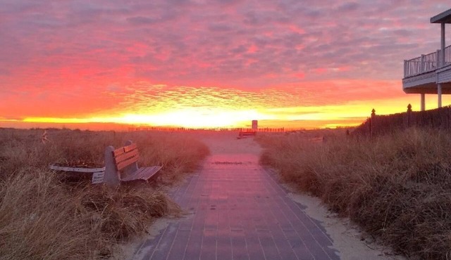 Seabrook Beach MULTIWEEK/LAST MINUTE DISCOUNT available 7/17-24