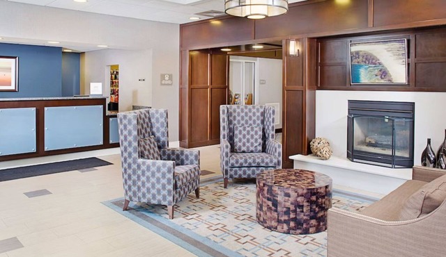 Seamless Stay in Manchester: Close to the Airportn
