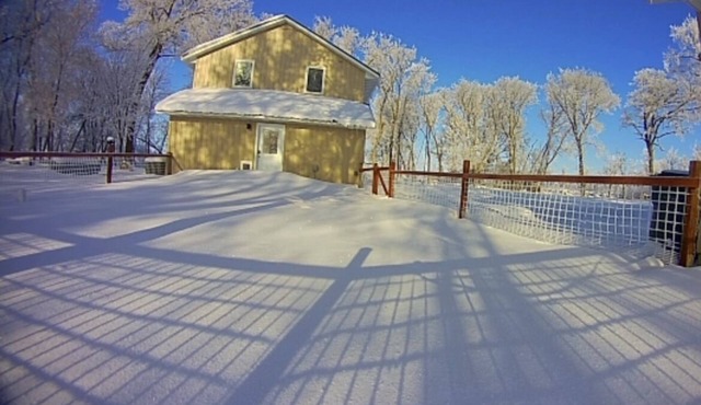 SEASONAL MONTHLY RENTAL: New modern winter home on lake Osakis.+ Sauk River.