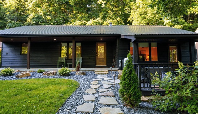 Secluded Family Cabin with Hot Tub