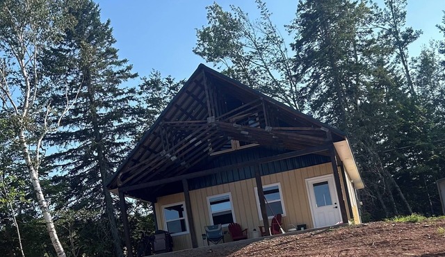 Secluded Mountain-View Cabin with Hot Tub & Endless Country Sky