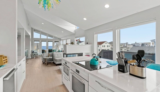 Serendipity Beach Retreat | Rooftop Decks W/Views