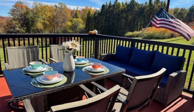Serene 3-bedroom house in charming Litchfield on 6.5 acres of land.