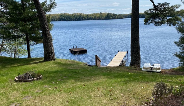 Serene Lakefront Retreat on Little Arbor Vitae