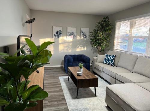 Serene Suburban Retreat - Close to UD, WSU & WPAFB