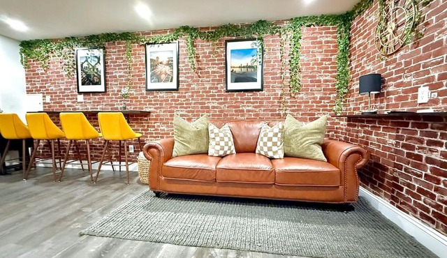 Serene Suite Home near Logan International Airport