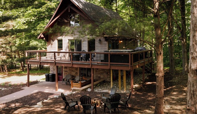 Shanty Creek Chalet Hot Tub Fire Pit Ski/Golf Retreat
