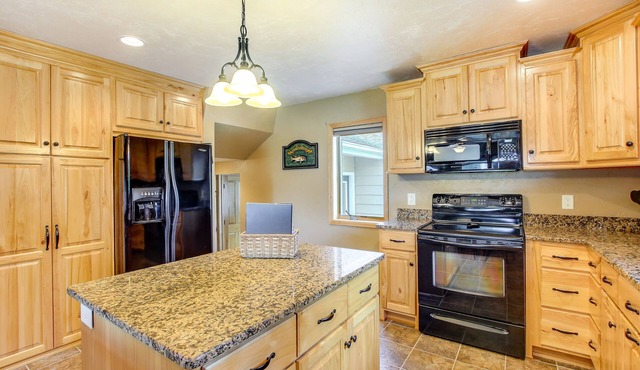 Shawano Vacation Rental: Close to Main Street!