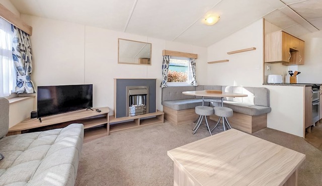 Silver 3 bedroom Caravan Pet Friendly