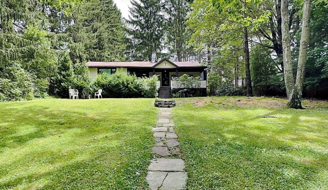 Simpson's Sanctuary | Pet Friendly, Lakefront!