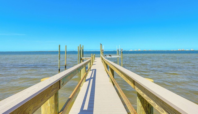 Sleek Fort Pierce Vacation Rental w/Private Dock!