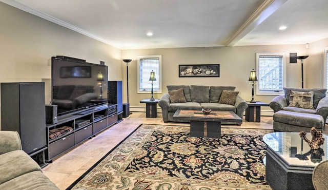 Sleek West Newbury Apartment w/ Pool Access!