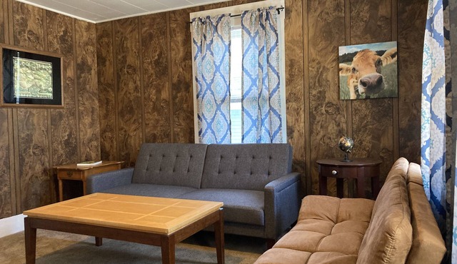 Sleeps 6! Free Wine! Comfy 2-Bedroom In S. Berwick