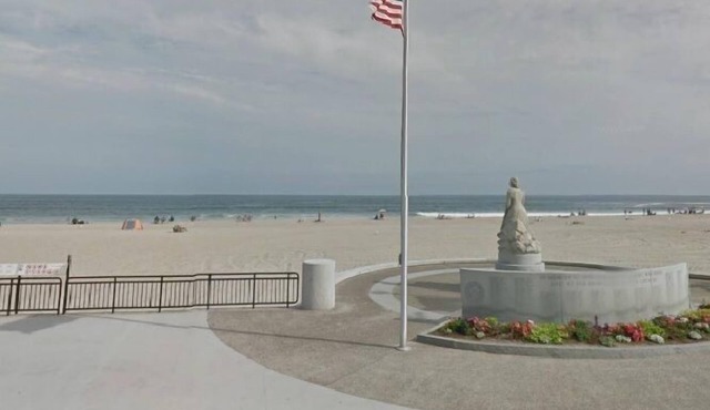 Slice Of Paradise At Hampton Beach, NH