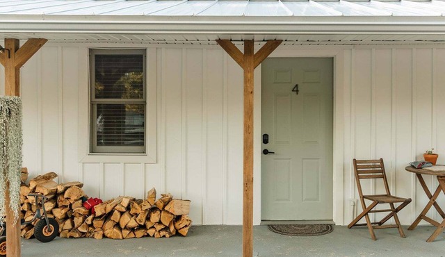 Snug Harbor Inn | Dunegrass Suite | ADA - Accessible Studio
