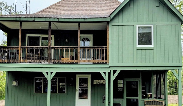 Soothing 4-bedroom house in welcoming Fryeburg perfect for families