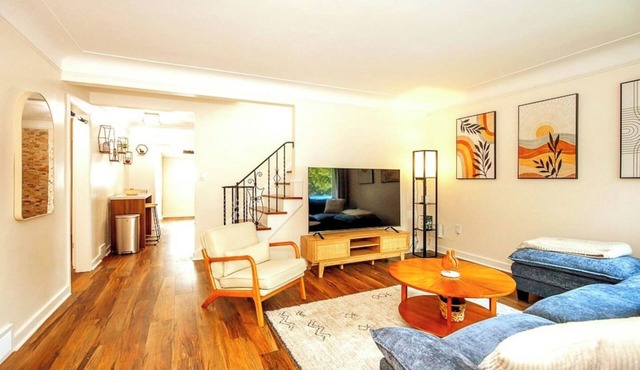 South Euclid 4BR Summer Paradise — Game room & BBQ