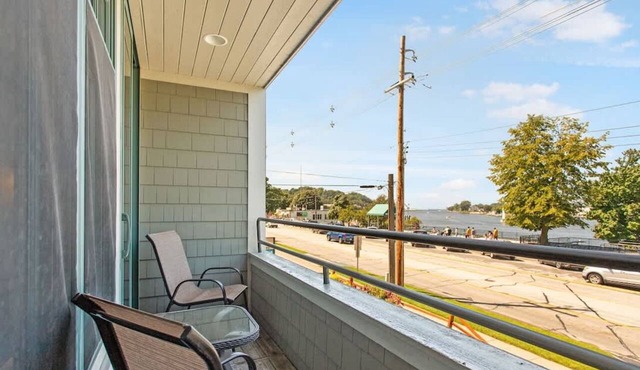 South Harbor Hideaway Water View
