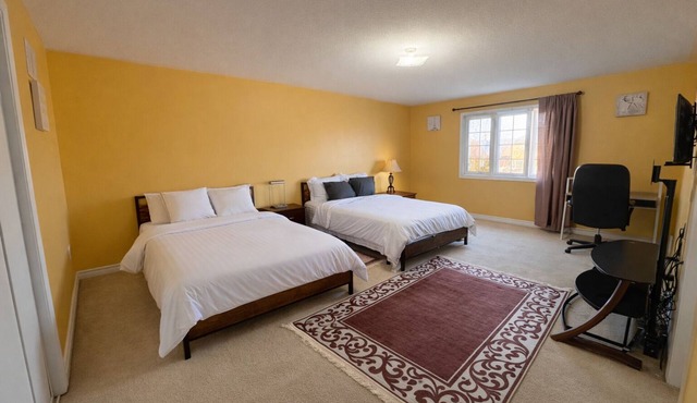 Spacious 2-Bed Suite with Private Bath & Walk-In Closet in Brampton Shared Home!