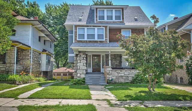 Spacious 5-bedroom house in lovely Kansas City