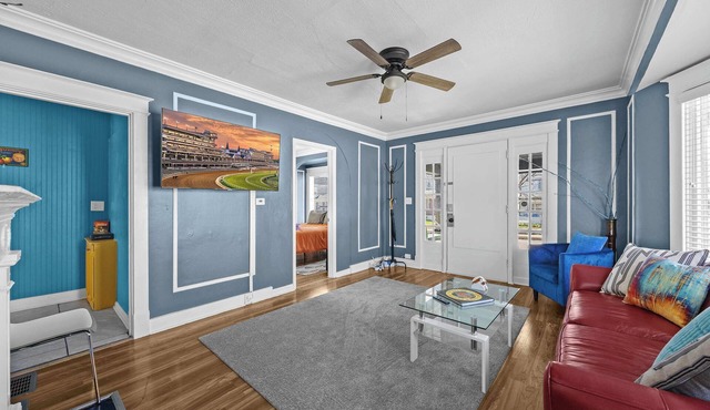 Spacious and relaxing unit in Lou's Art District!
