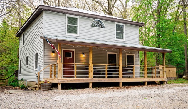Spacious cabin for families & friends, ORV trails, Big Bass Lake access, & more!
