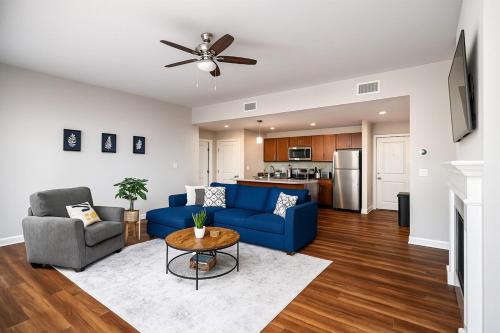 Spacious Dwntwn Suite! RnR HoF, Casino, Stadium