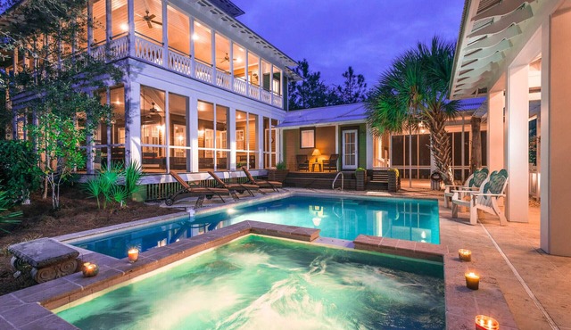 Spacious Family Escape with Private Pool, LSV and Outdoor Fireplace