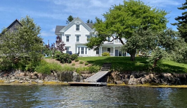 Spacious historic oceanfront home on Bass Harbor - stunning views - private dock