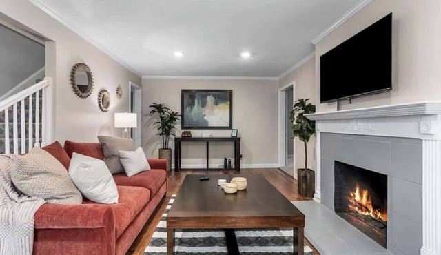Spacious Home|KingBeds|Near GEHA/Major international sporting event