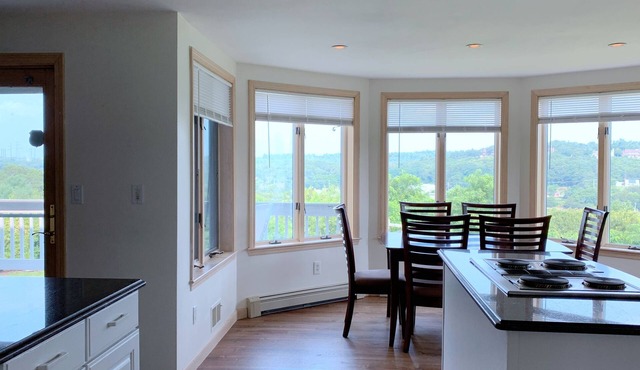 Spacious house with Spectacular Cape Cod Canal view