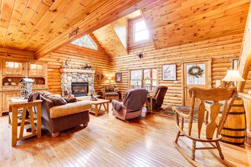 Spacious Log Home w/13 Acres, Ponds & Fire Pit!