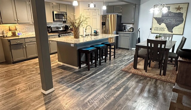 Spacious Lubbock Stay Minutes to Tech & Hospitals