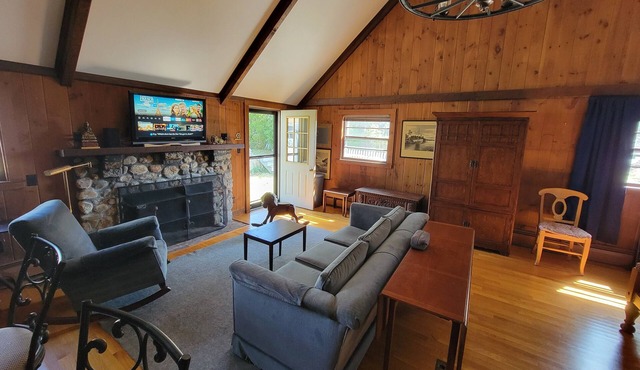 Spacious Oceanview Studio Apartment