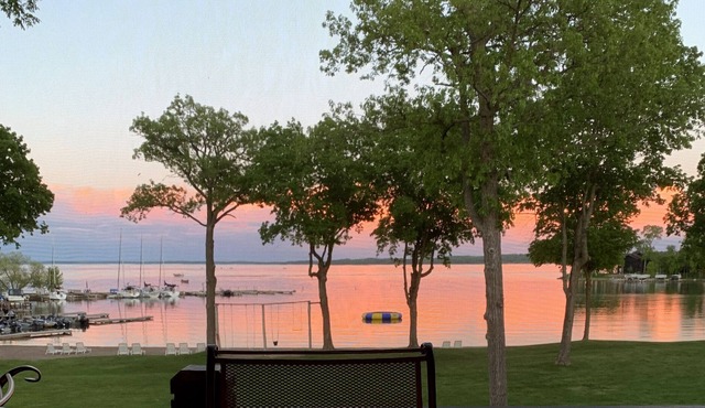 Spacious One Level Lake Front Condo with Resort Amenities!