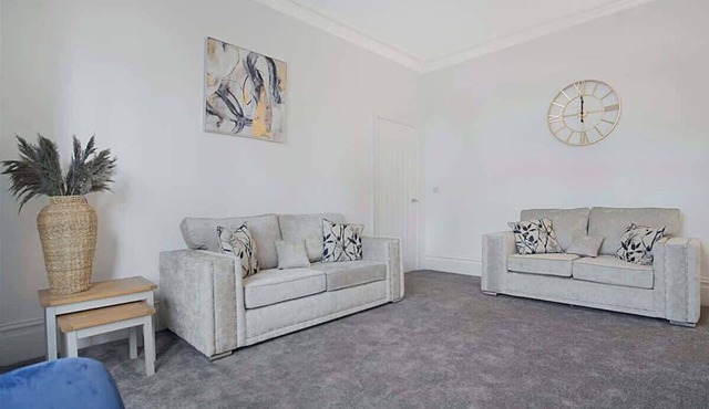 Spacious Retreat with Backyard Bliss, Sleeps 7