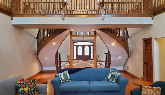 Spacious & Serene 7-bedroom house - The Perfect Family Getaway