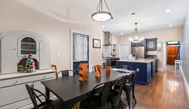 Spacious Townhouse Close to Casino/Stadiums 8