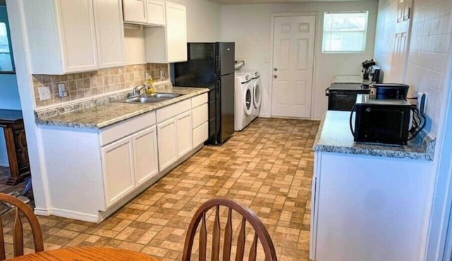 ★Spacious★4BR/2BA★Easy access to TTU/UMC/Cntrl LBK