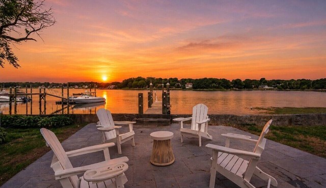 SPECTACULAR SECLUDED WATERFRONT RETREAT WITH PRIVATE DOCK