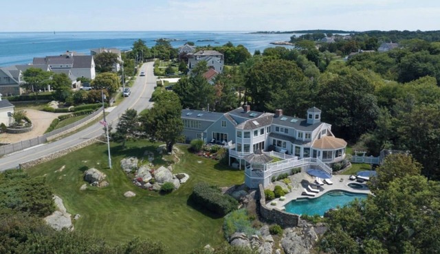 Sprawling Estate with sparkling pool, walk to beach, all overlooking the ocean!