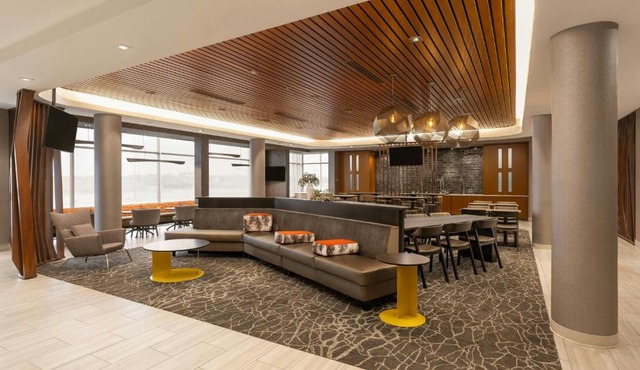 SpringHill Suites by Marriott Fargo