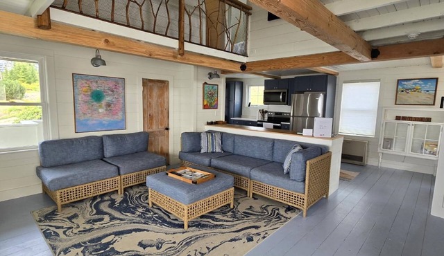 SPRUCE CABIN | OCEAN POINT | 3 Bed, 1 Bath