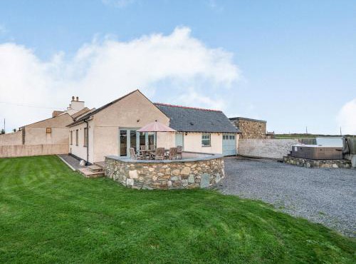 Stack View Cottage