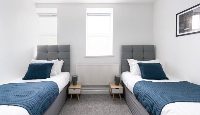 Standard Twin Room - Shared