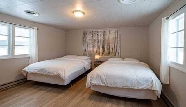 Star Gate Room 15 Indian River, MI